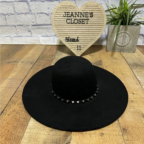 BROOKLYN HAT CO. BLACK WOOL STUDDED FLOPPY HAT - Picture 1 of 12